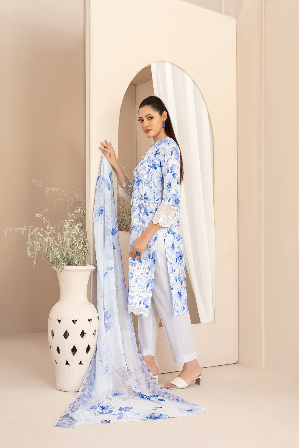D-3795 - Sheen Vol-1