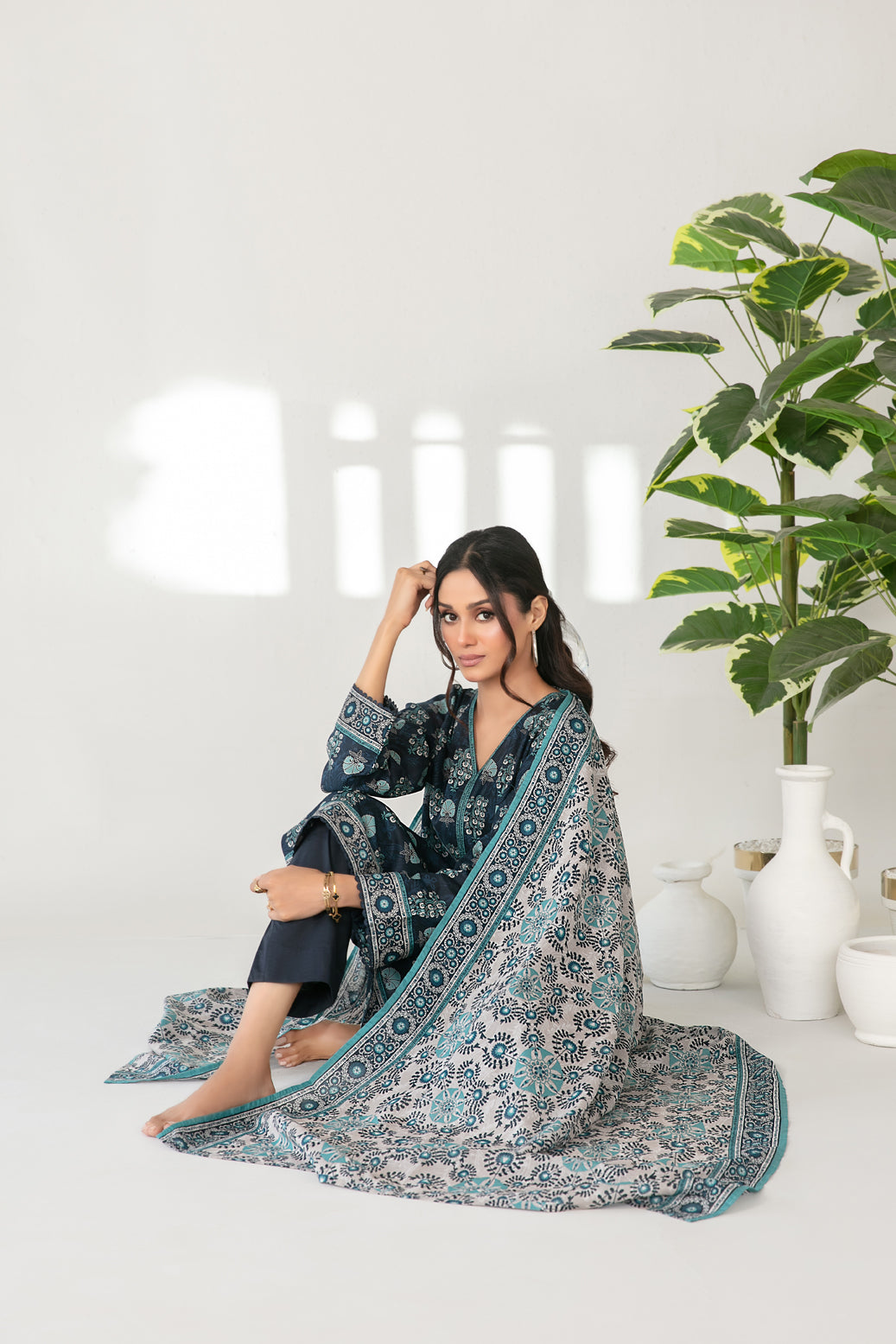 Mehza 3pcs Stitched Printed Lawn [D-3241]
