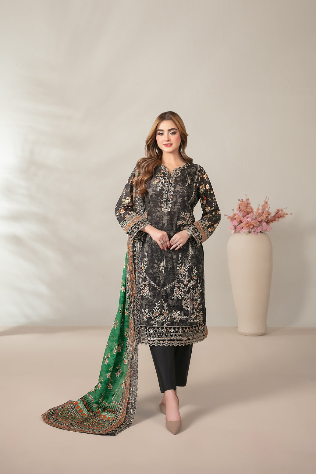 Mamora 3Pcs Unstitched Emb Printed Lawn [D-3756]