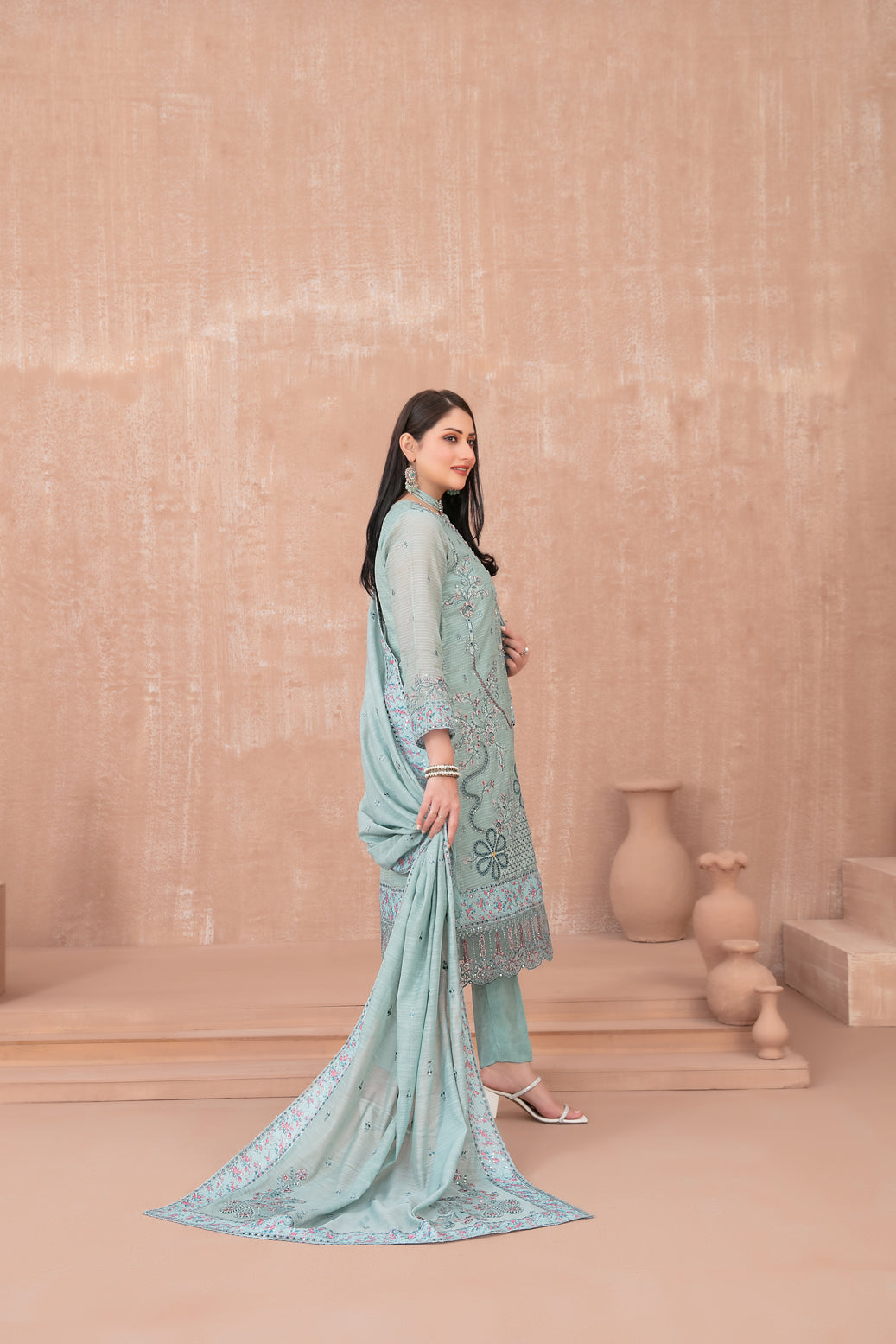 SAFAQ 3pcs Un-Stitched Emb Munar Khadi [D-5050]