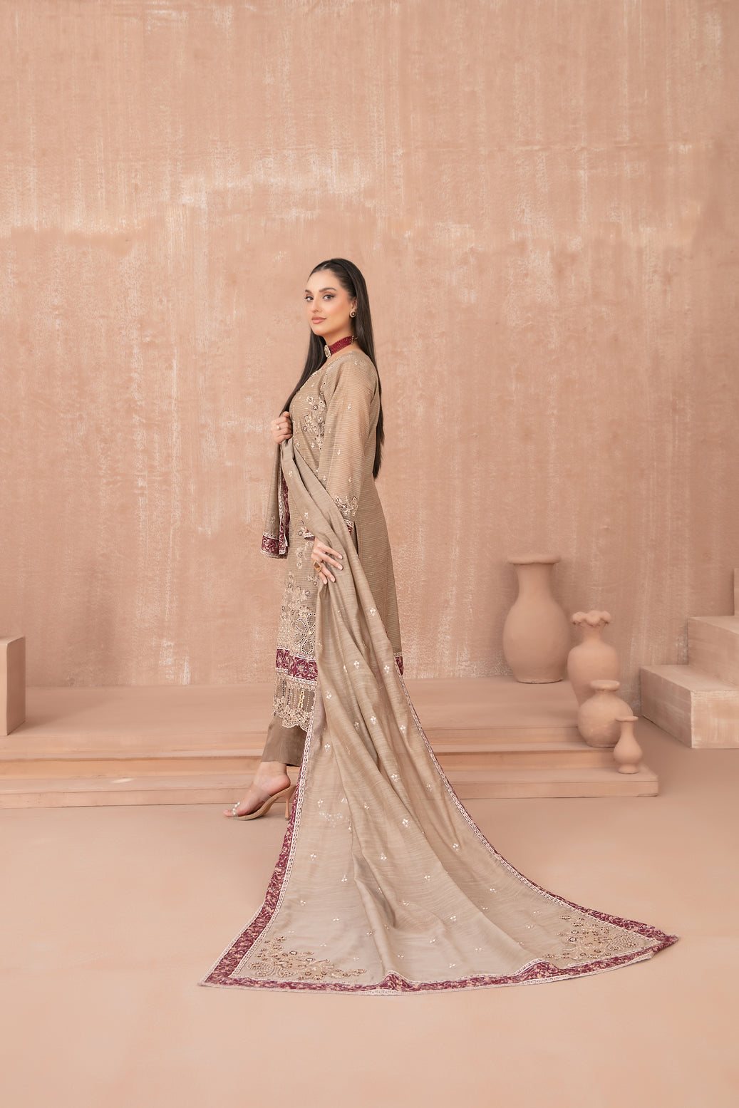 SAFAQ 3pcs Un-Stitched Emb Munar Khadi [D-5048]