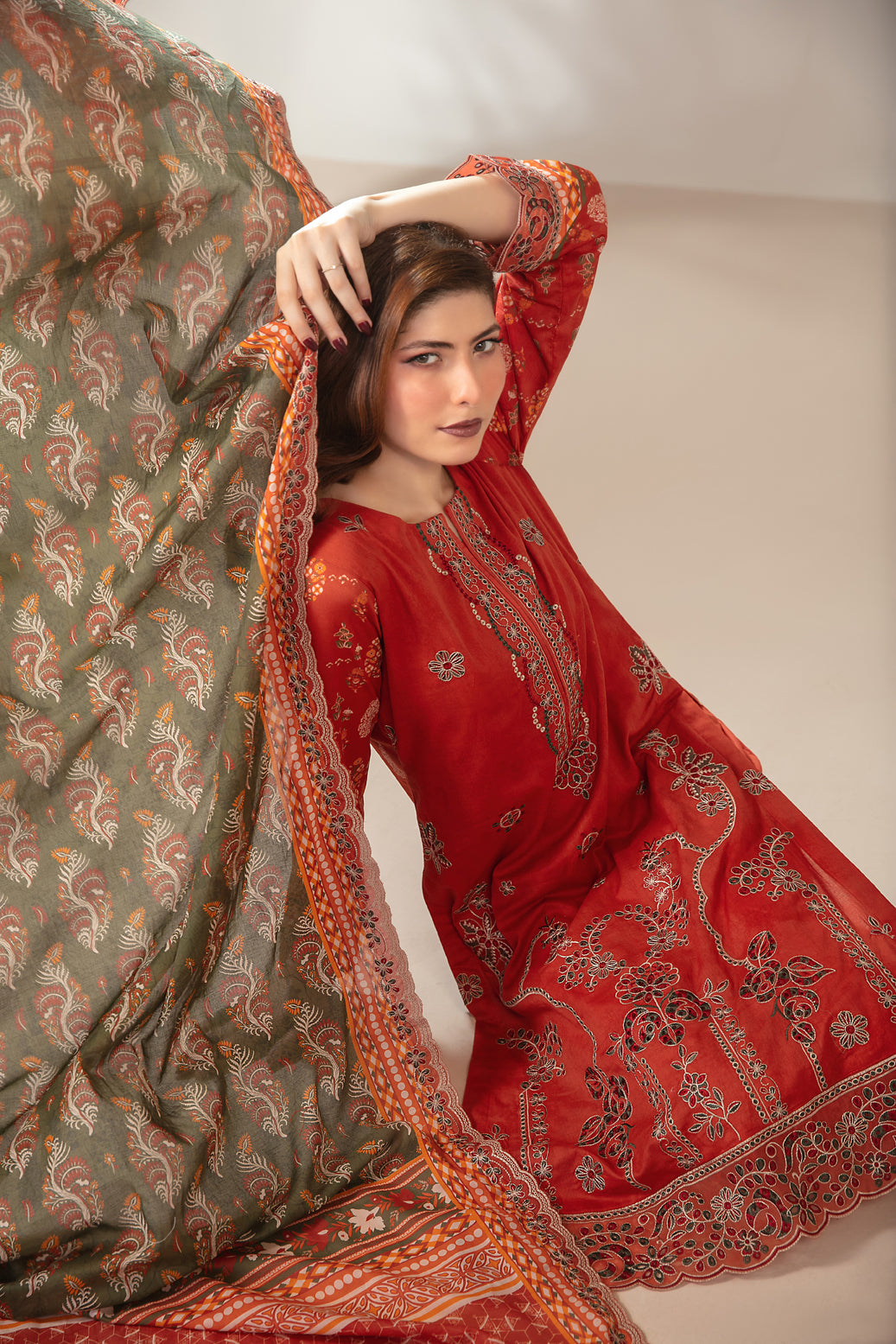 Mamora 3Pcs Unstitched Emb Printed Lawn [D-3751]