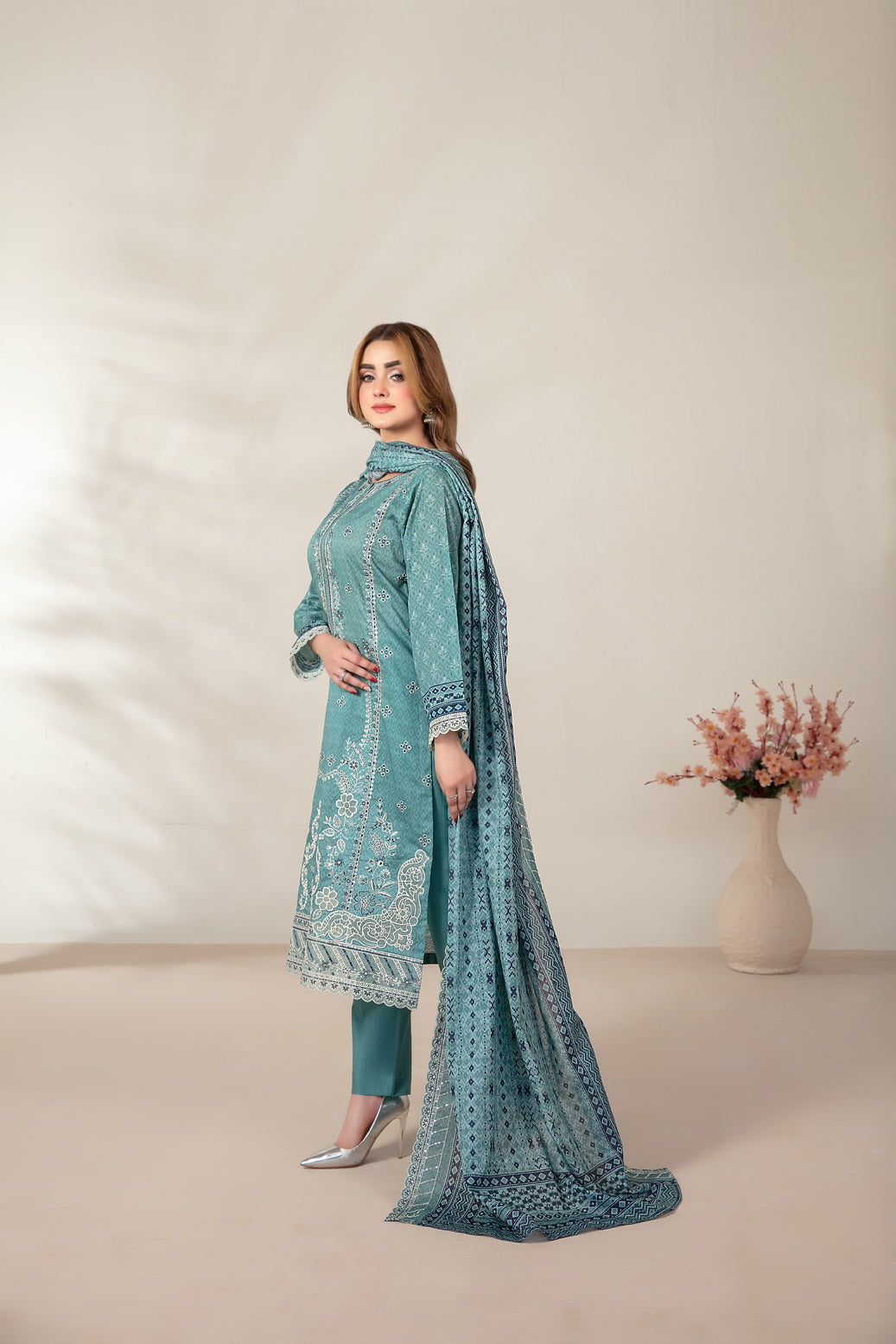 Mamora 3Pcs Unstitched Emb Printed Lawn [D-3754]