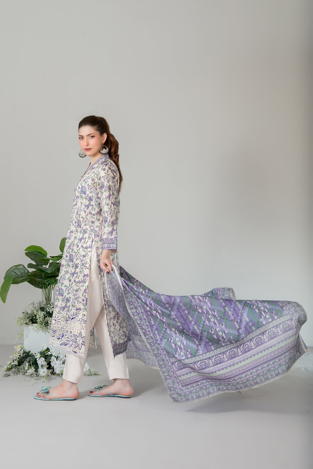SILOHA 3pcs Un-Stitched Emb Printed Lawn [D-4157]