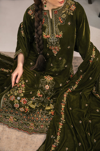 YAADEIN 3pcs Un-Stitched Fancy Heavy Emb Velvet [D-5937]