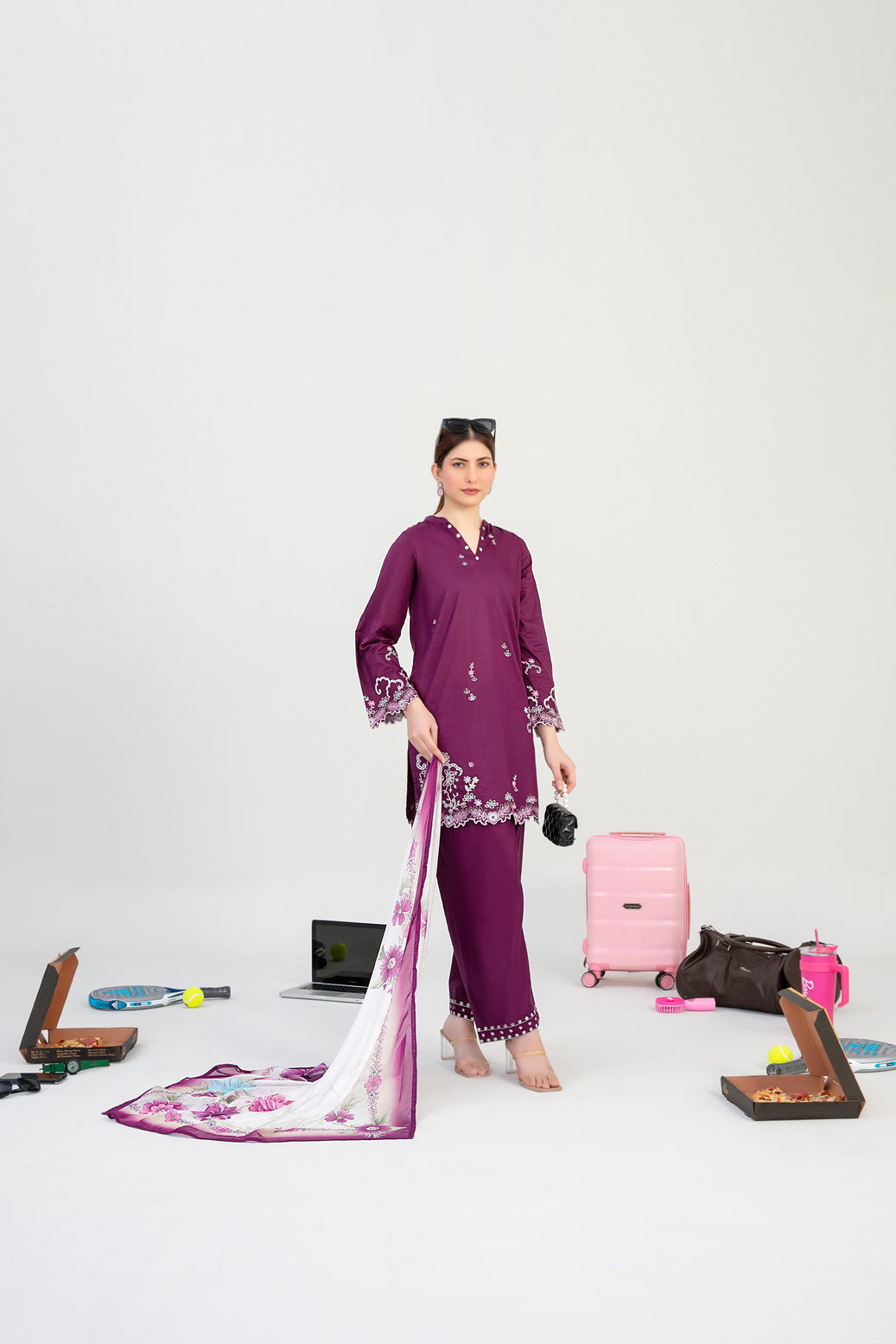 D-3781 - Modern Saheli