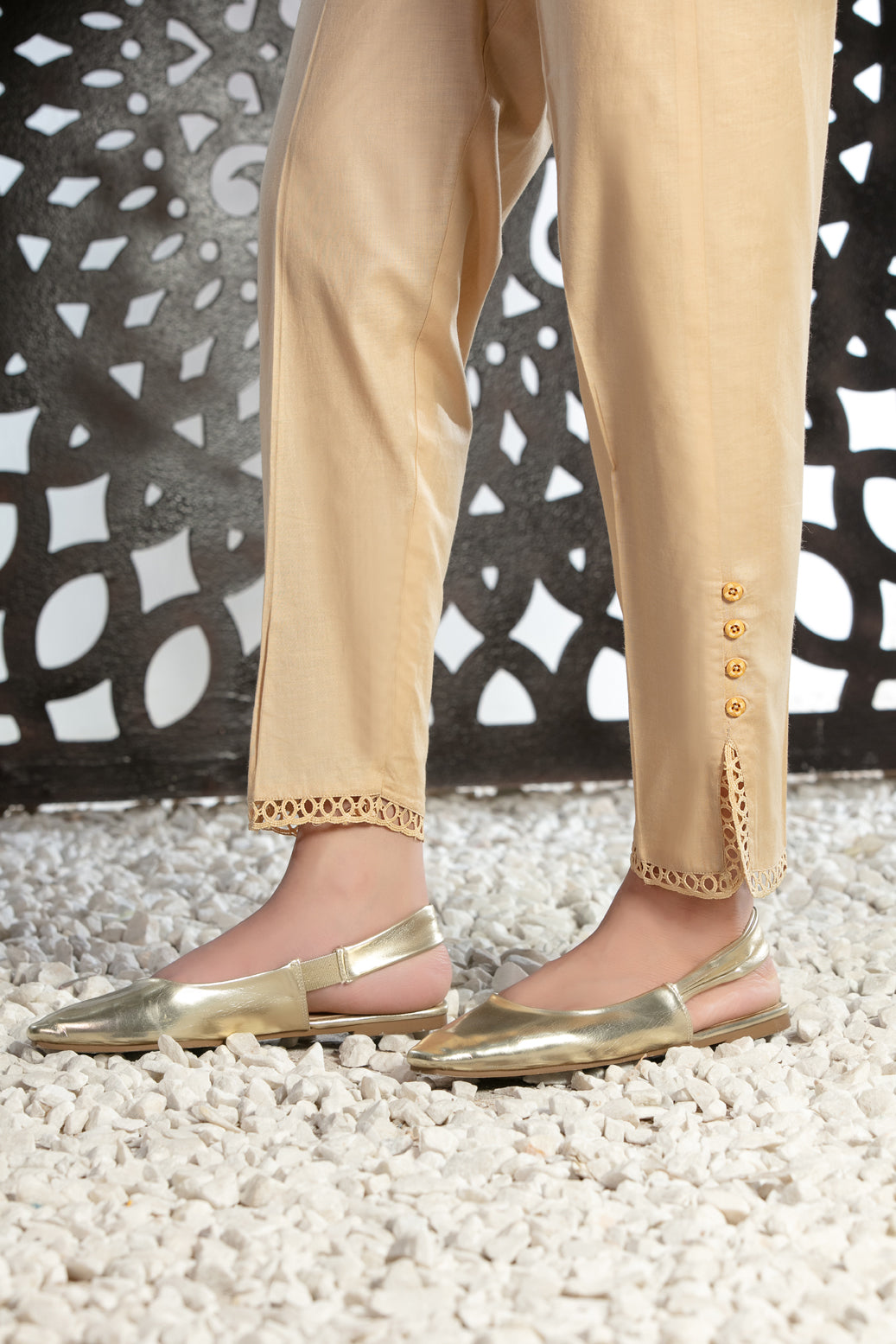 D-1170 - C   Cotton Trouser