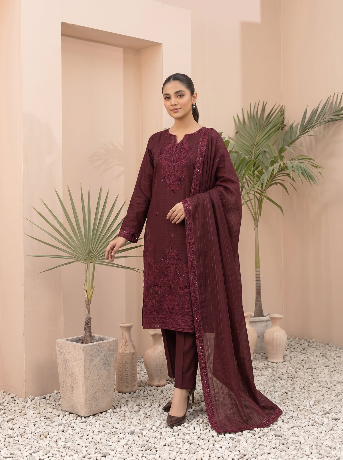 MEENA 3pcs Un-Stitched  Embroidered Dhanak [D-6303]