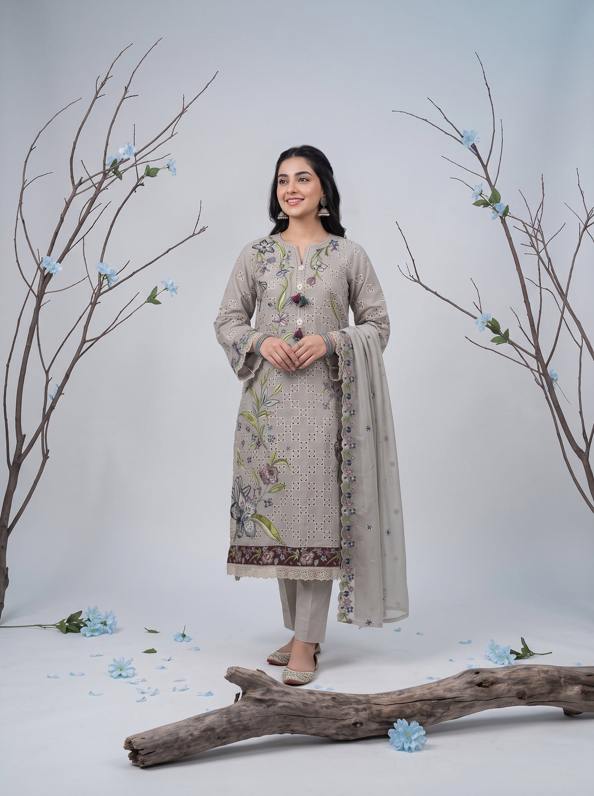ZARAFAT 3pcs Semi-Stitched Emb Lawn [D-4816]