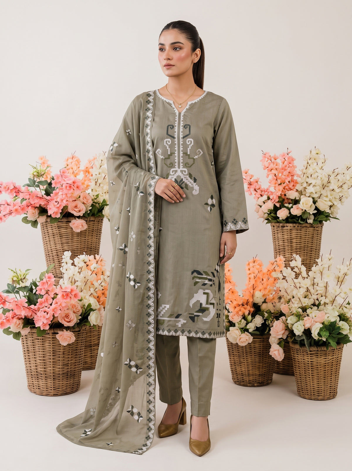 ZERANE 3pcs Un-Stitched Emb Viscose [D-5951]