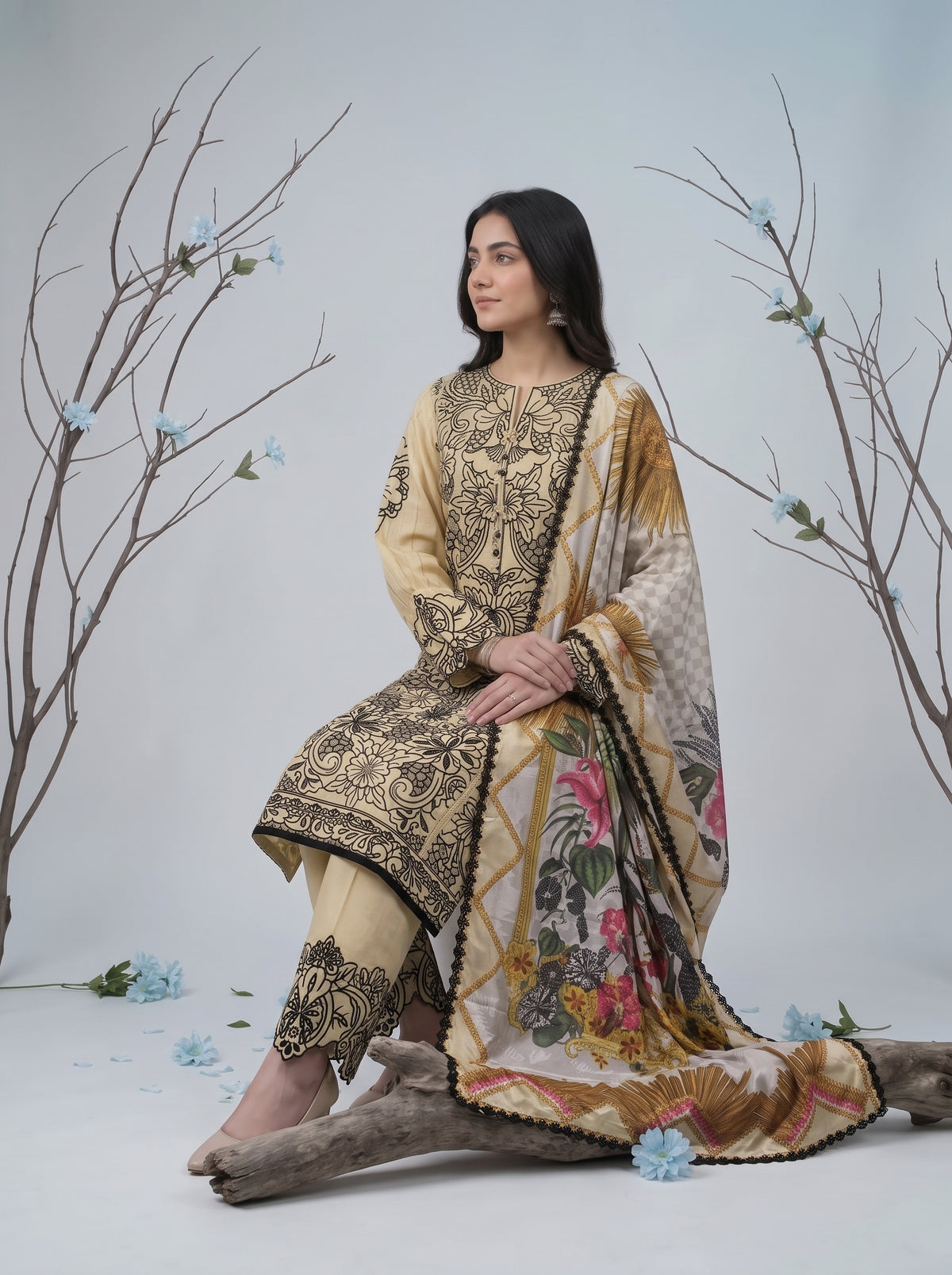 ZARAFAT 3pcs Semi-Stitched Emb Lawn [D-4814]