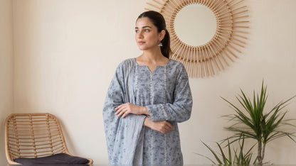 QAINAAT V1 3pcs Un-Stitched Emb Dhanak [D-6557]