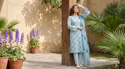 ZARNAB 3pcs Un-Stitched Printed Lawn [D-5440]