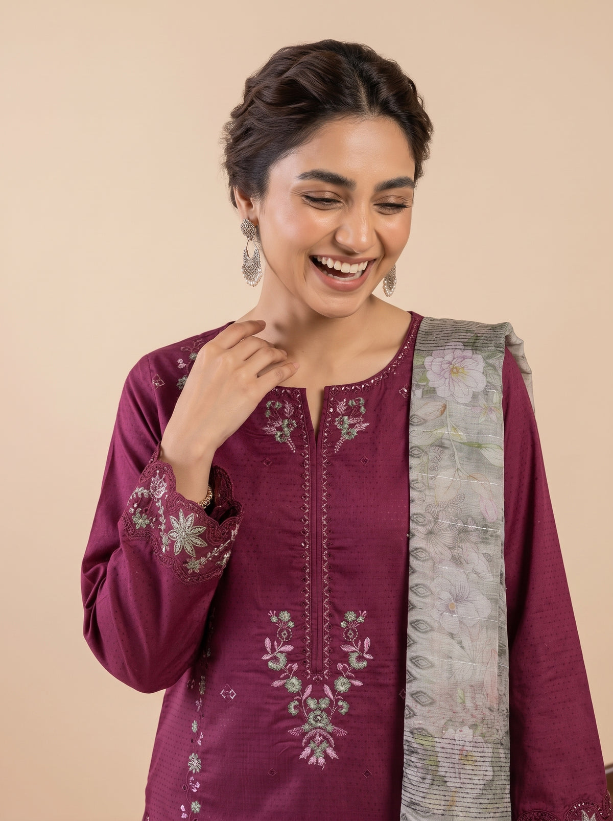 AMAYA 3pcs Un-Stitched Emb Viscose [D-5255]