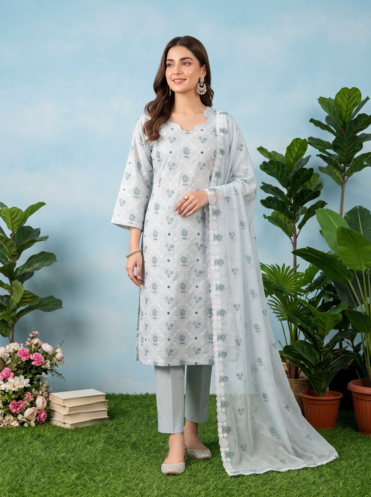 SOFIA 3pcs Un-Stitched Emb Cambric [D-4895]