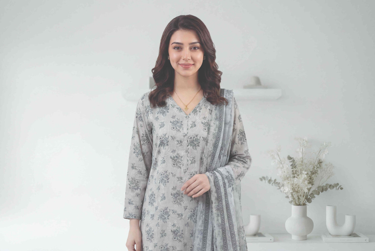 Nasr 3pcs Un-Stitched Printed Lawn [D-3862]