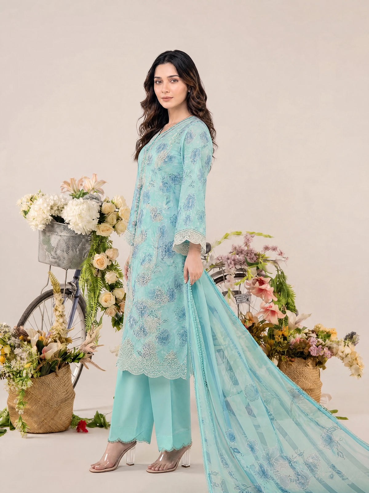 REEM 3pcs Un-Stitched Emb Printed Lawn [D-4044]