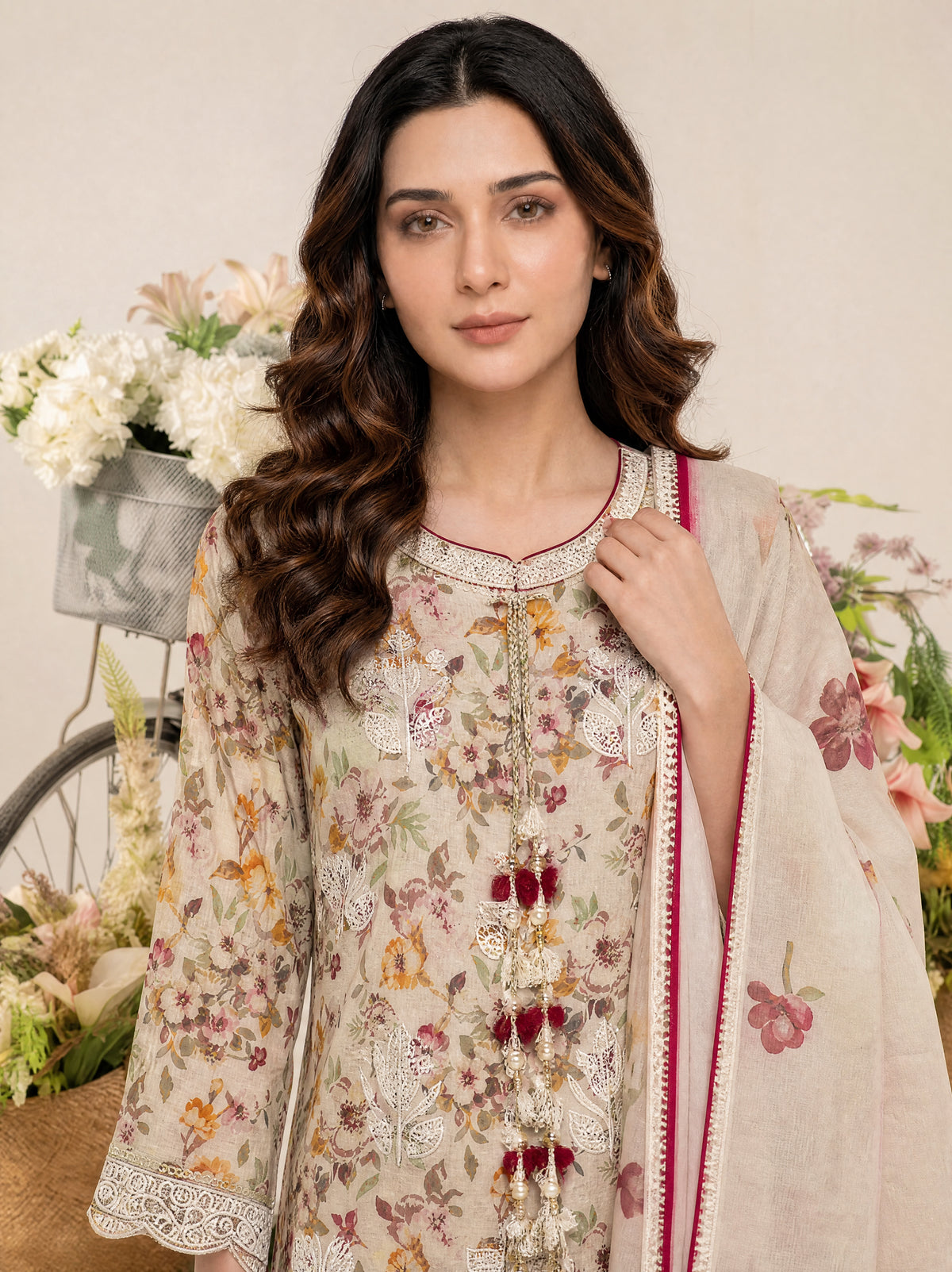 REEM 3pcs Un-Stitched Emb Printed Lawn [D-4045]