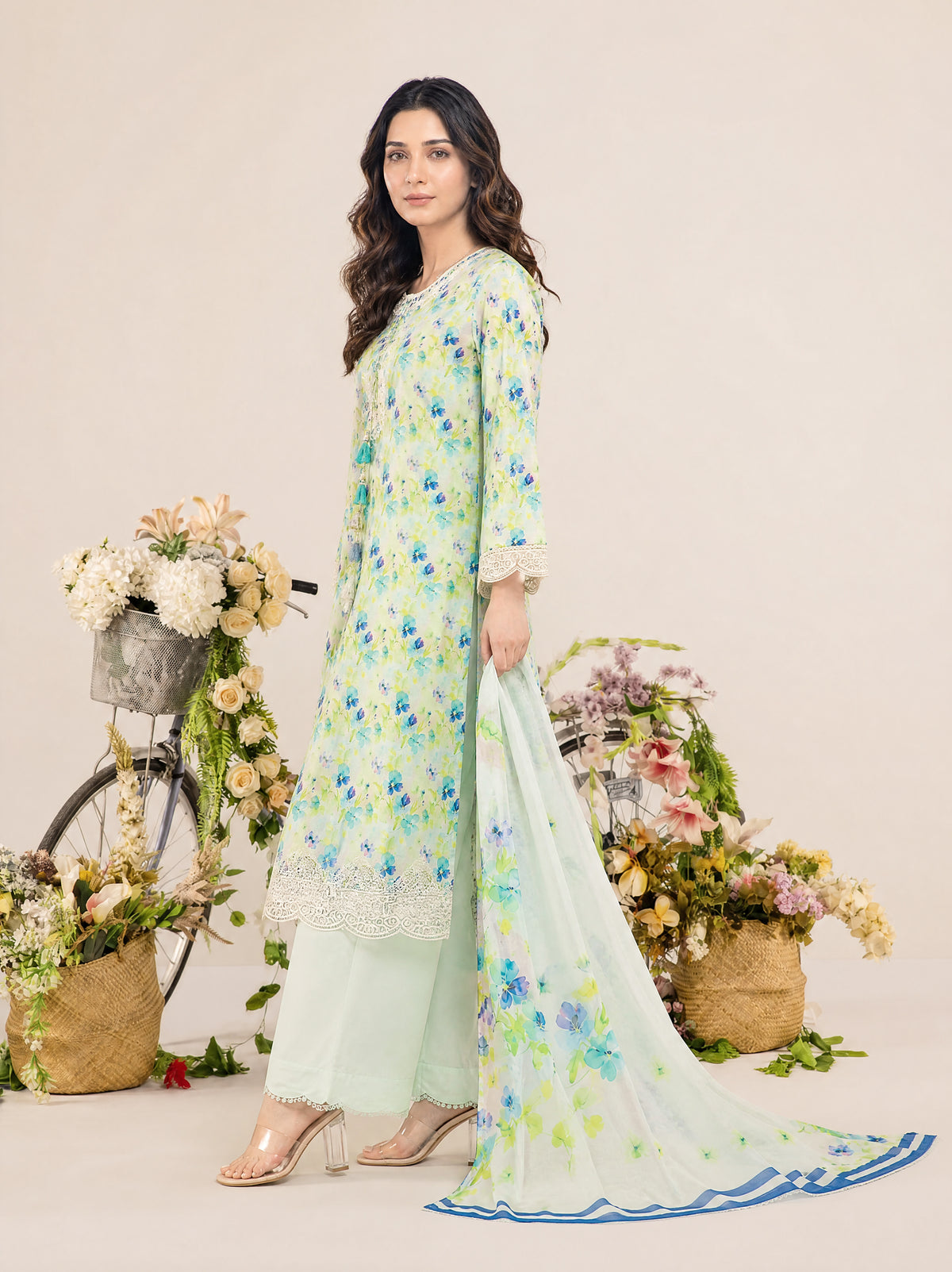 REEM 3pcs Un-Stitched Emb Printed Lawn [D-4050]