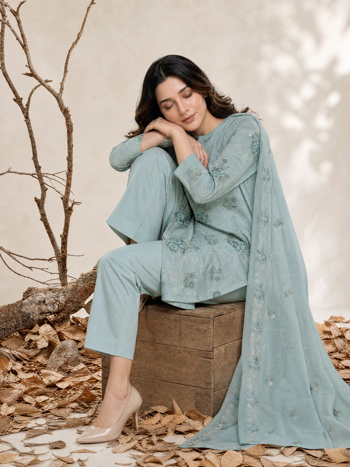 ZARIA 3pcs Un-Stitched Emb Cambric [D-4376]
