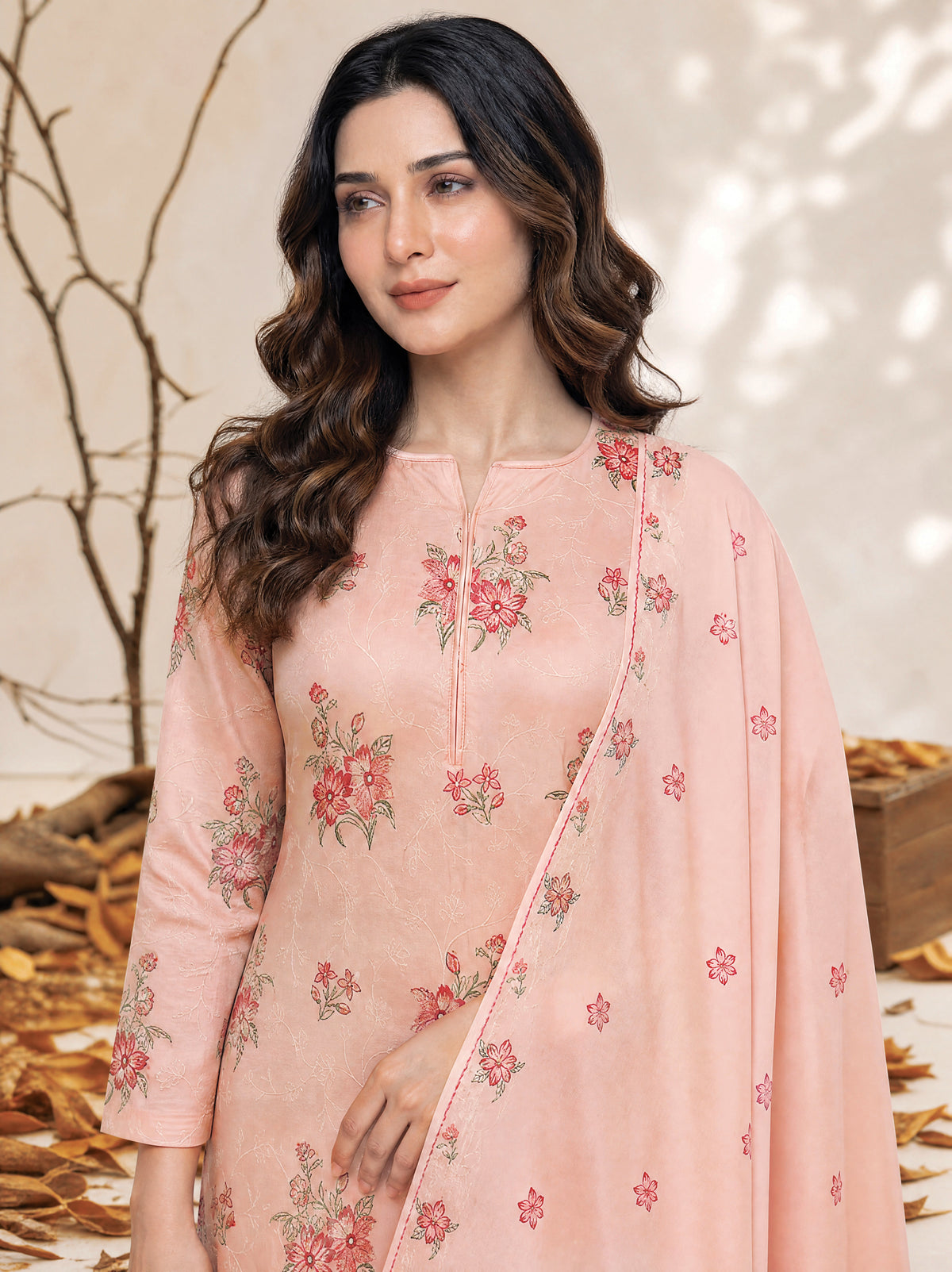 ZARIA 3pcs Un-Stitched Emb Cambric [D-4379]