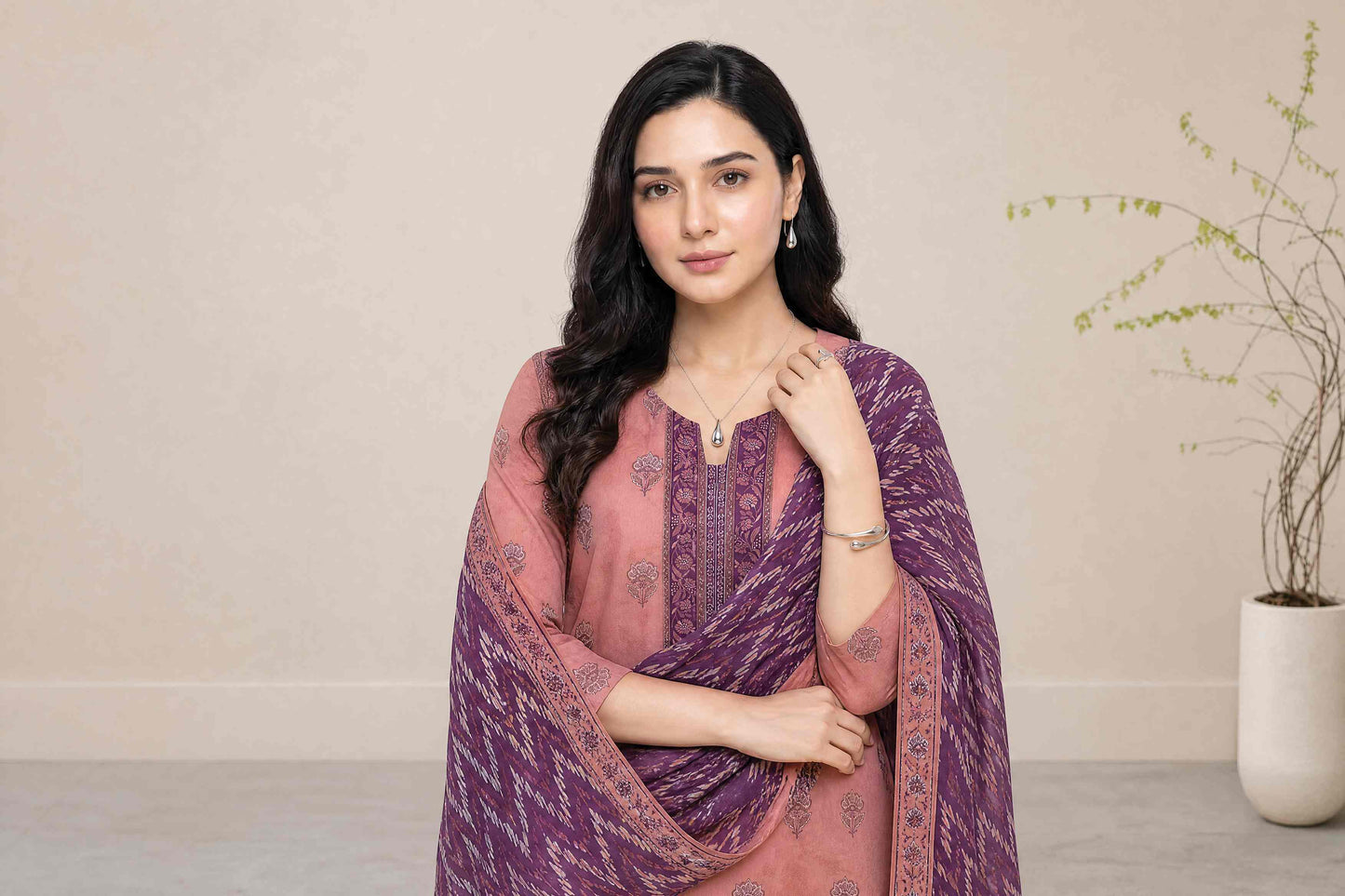 Melis 3pcs Un-Stitched Printed Lawn [D-4574]