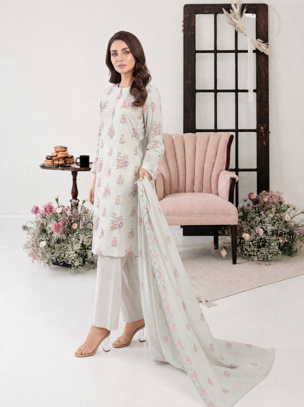 PARISA 3pcs Un-Stitched Emb Cambric [D-4641]