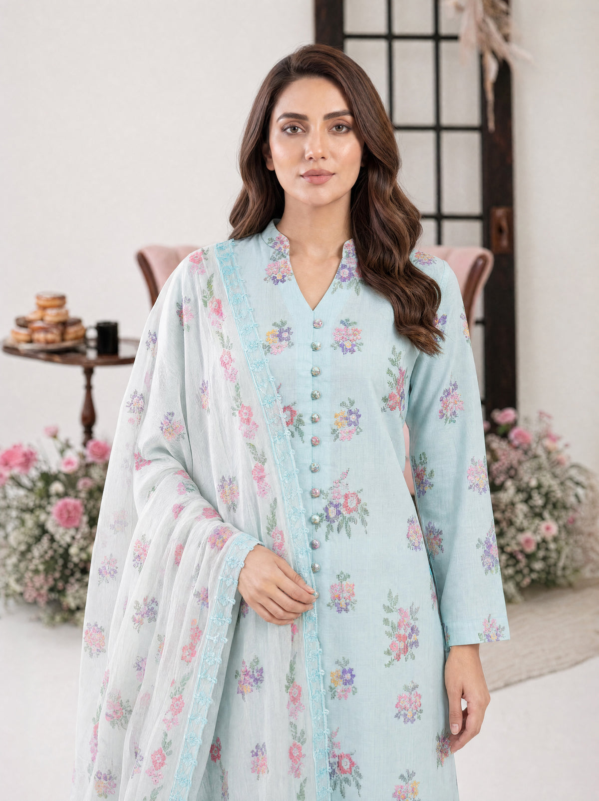 PARISA 3pcs Un-Stitched Emb Cambric [D-4642]