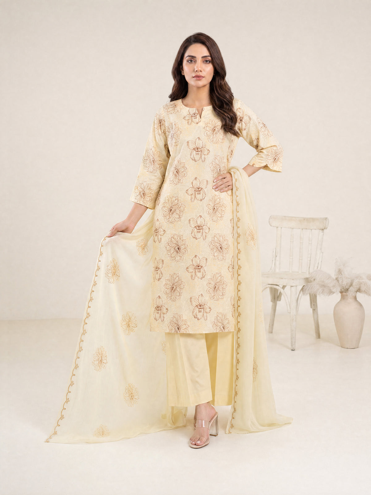 AYRA 3pcs Un-Stitched Emb Cambric [D-4882]