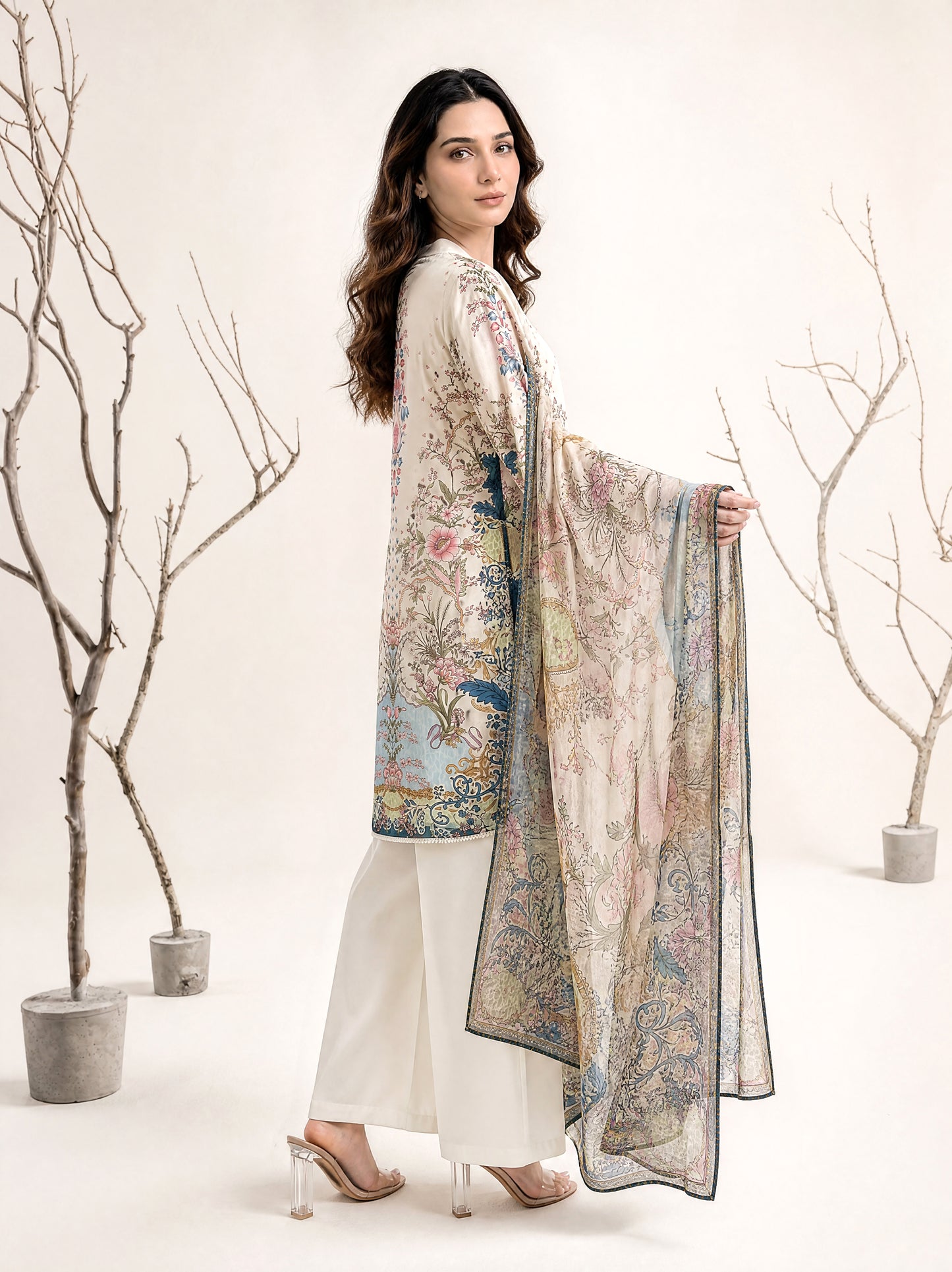 NAAZ 3pcs Un-Stitched Printed Lawn [D-4922]