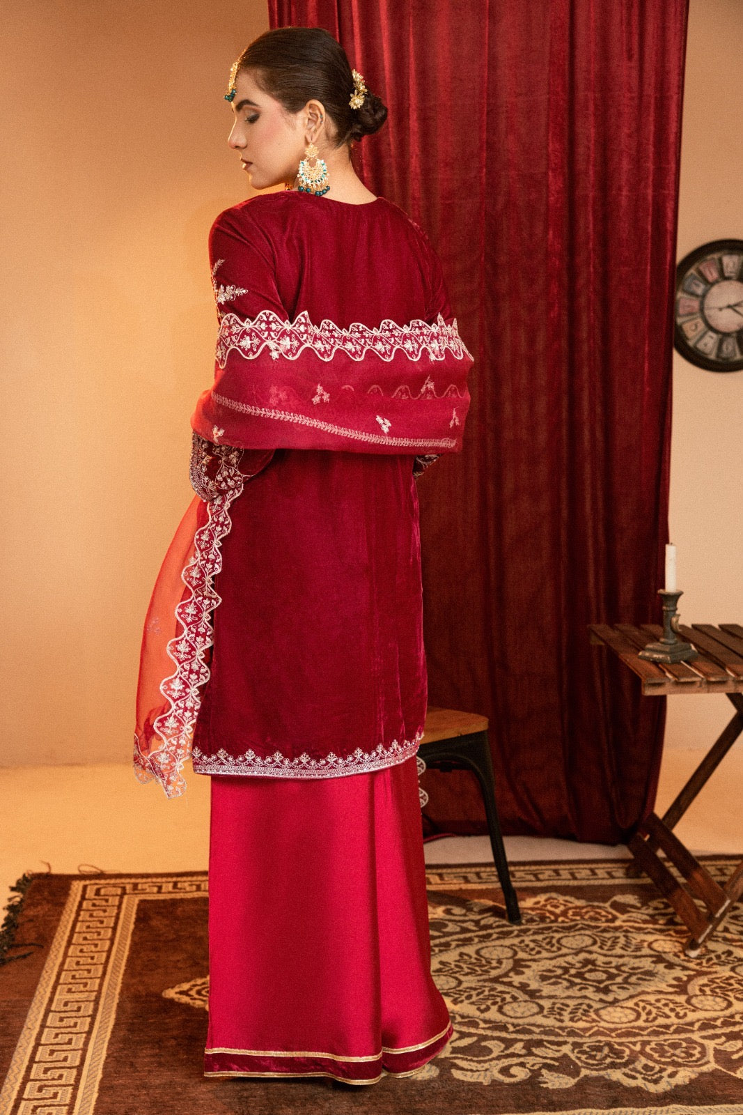 TK-079 - Luxury Hand Work Velvet 3-pcs