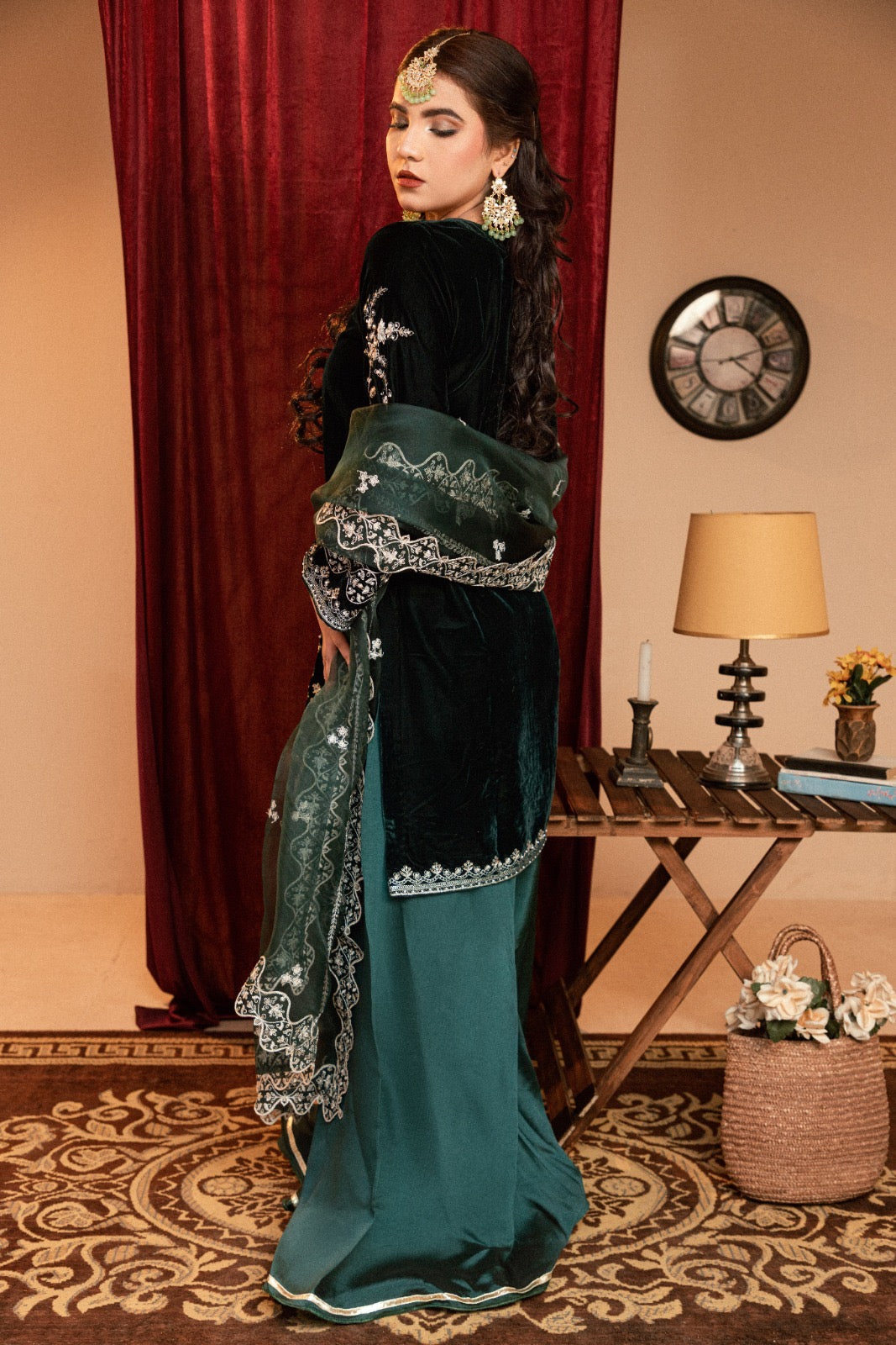 TK-078 - Luxury Hand Work Velvet 3-pcs