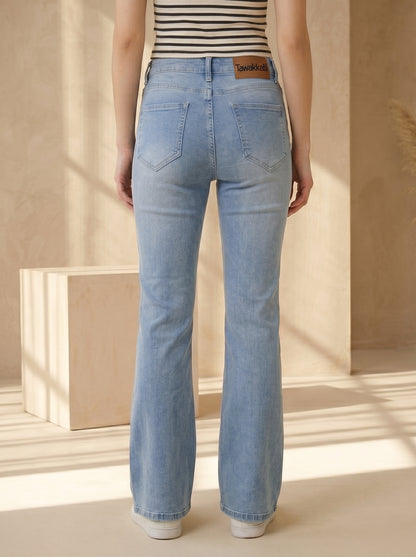 Bell Bottom Light Blue Jeans D-002