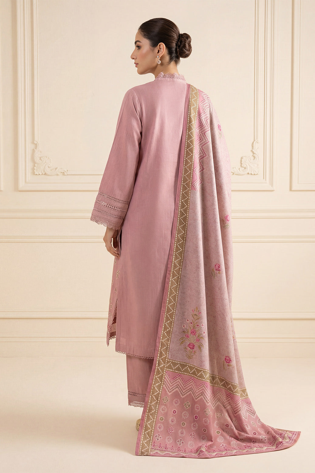 D-5306 - Nayyab Vol-2