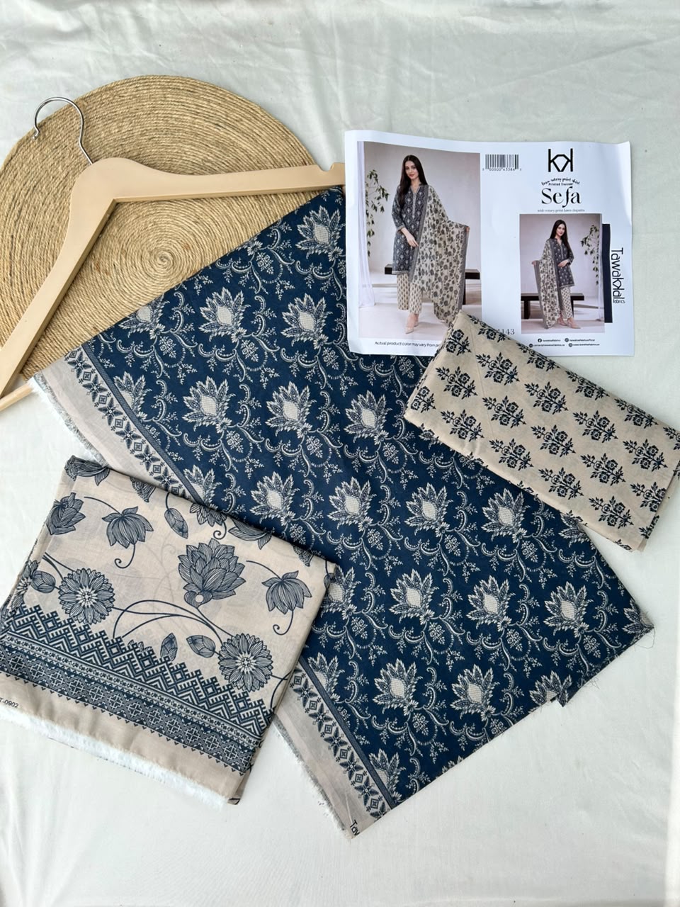Sefa 3pcs Un-Stitched Printed Lawn [D-4143]